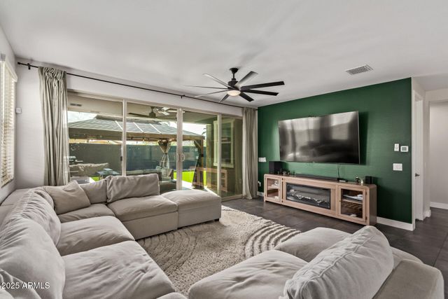 23975 N 160TH Avenue, Surprise, AZ 85387