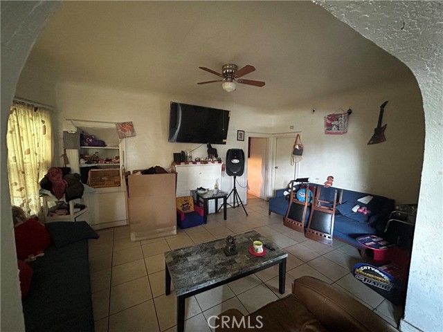 1026 E 23rd Street, Los Angeles, CA 90011