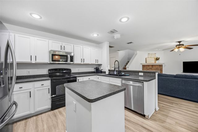 932 Cottonwood Trail, Anna, TX 75409