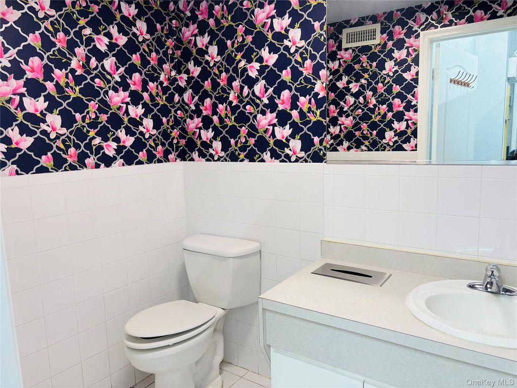 306 White Plains Road, Bronx, NY 10473 — photo 2