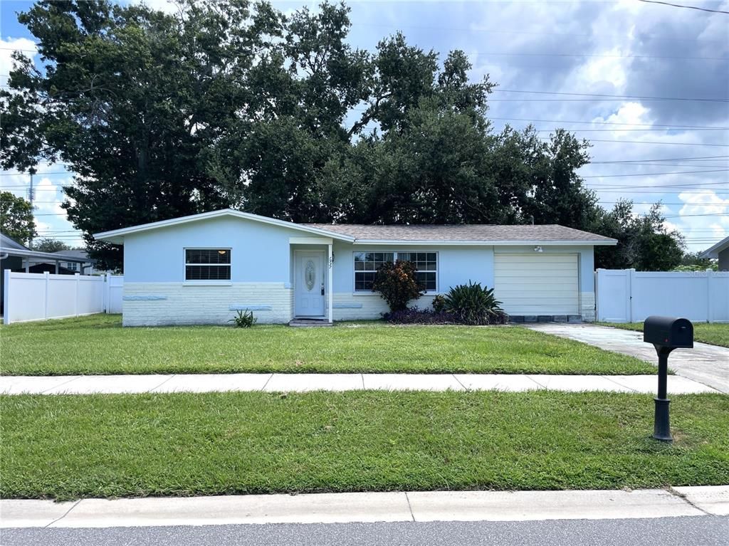 1937 E SKYLINE DRIVE, Clearwater, FL 33763