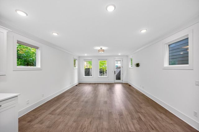 217 Eastmoreland St Unit A, Nashville, TN 37207