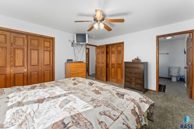 39240 210th St Street, Huron, SD 57350