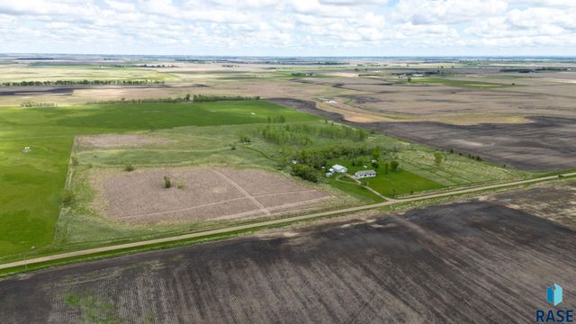 39240 210th St Street, Huron, SD 57350
