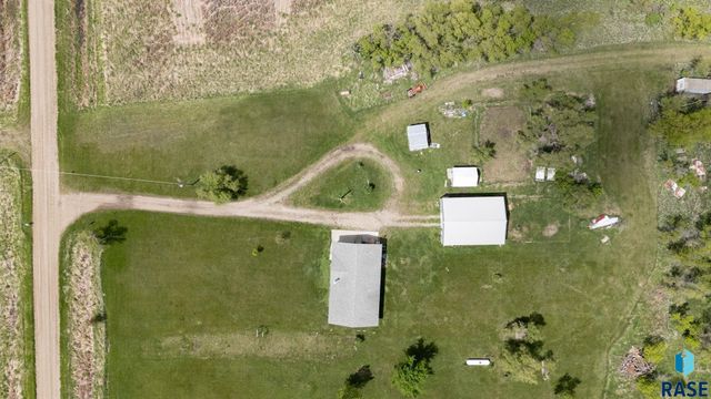 39240 210th St Street, Huron, SD 57350
