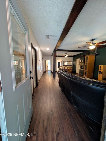 1124 S 12TH Street, Palatka, FL 32177