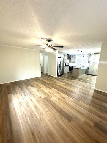 11930 Greenglen Drive, Houston, TX 77044