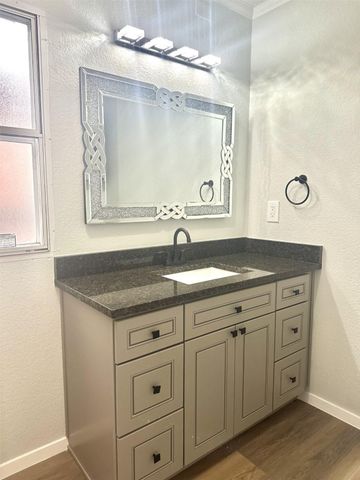 11930 Greenglen Drive, Houston, TX 77044