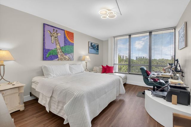 7786 Lakeside Boulevard 653, Boca Raton, FL 33434