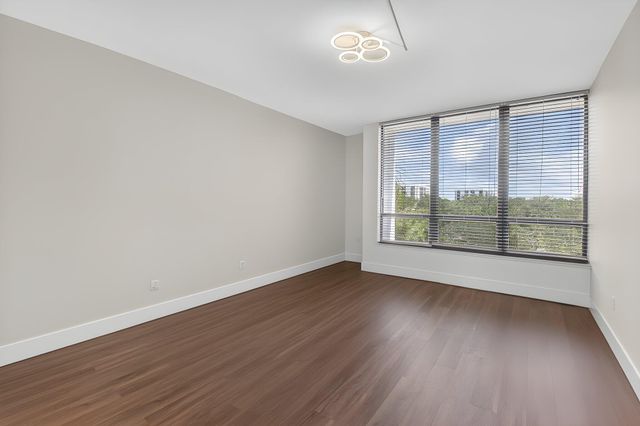 7786 Lakeside Boulevard 653, Boca Raton, FL 33434