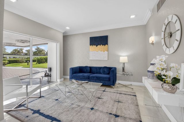 7786 Lakeside Boulevard 653, Boca Raton, FL 33434
