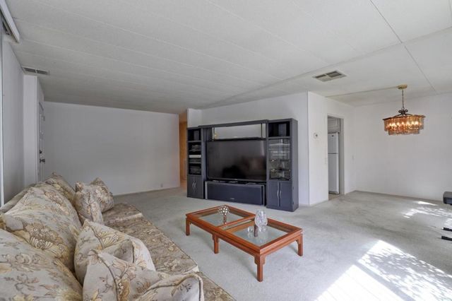 56 Creekside Drive, Morgan Hill, CA 95037