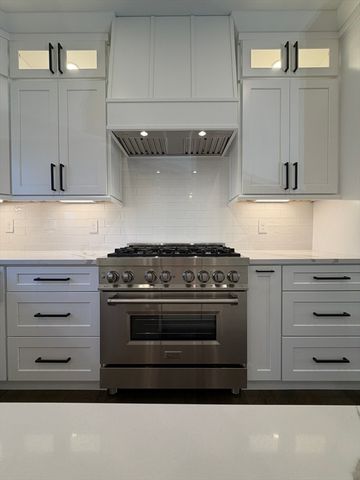 230A Gulf St, Shrewsbury, MA 01545