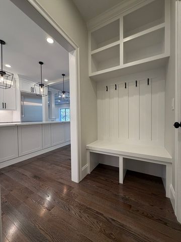 230A Gulf St, Shrewsbury, MA 01545