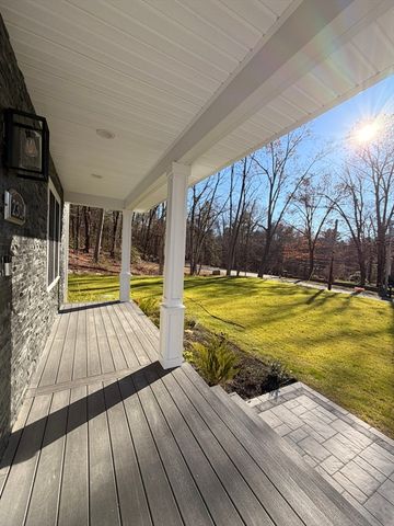 230A Gulf St, Shrewsbury, MA 01545