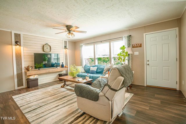 290 Smith Hollow Road, Greeneville, TN 37743
