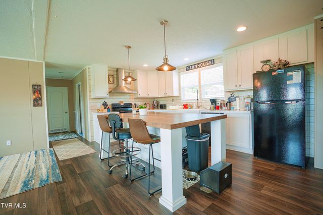 290 Smith Hollow Road, Greeneville, TN 37743