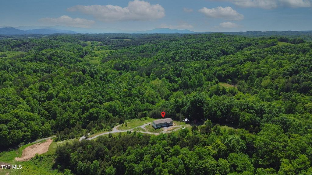 290 Smith Hollow Road, Greeneville, TN 37743