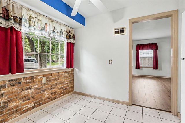 1231 Bronx Avenue, Kalamazoo, MI 49048