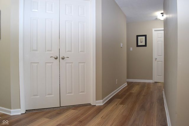 1727 Brookview Drive, Brownsburg, IN 46112