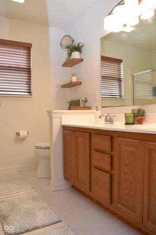 1727 Brookview Drive, Brownsburg, IN 46112