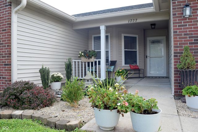 1727 Brookview Drive, Brownsburg, IN 46112