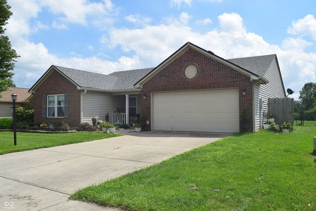 1727 Brookview Drive, Brownsburg, IN 46112