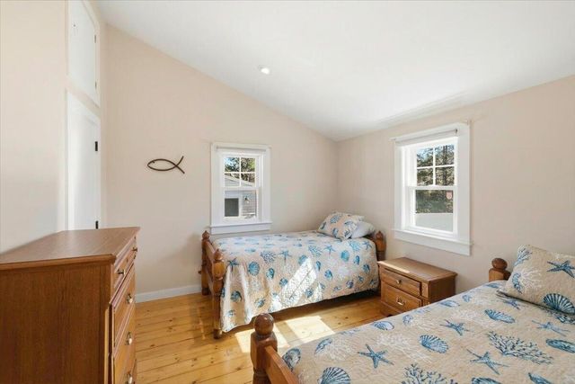 51 SUNSET Lane, West Dennis, MA 02670