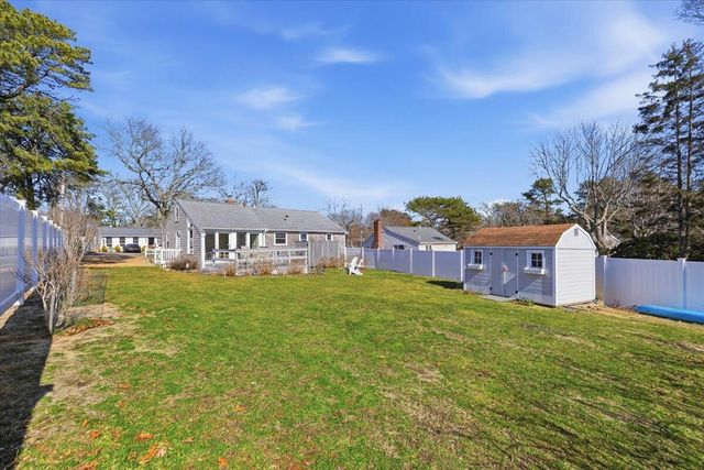 51 SUNSET Lane, West Dennis, MA 02670