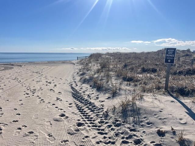 51 SUNSET Lane, West Dennis, MA 02670