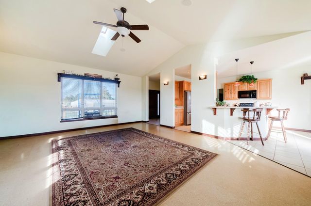 25451 Alfalfa Market Road NE, Bend, OR 97701