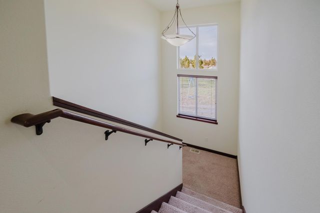 25451 Alfalfa Market Road NE, Bend, OR 97701