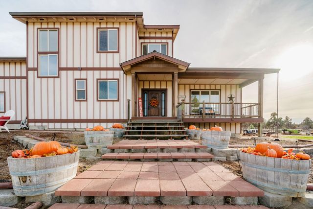 25451 Alfalfa Market Road NE, Bend, OR 97701