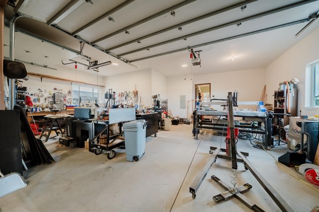 25451 Alfalfa Market Road NE, Bend, OR 97701