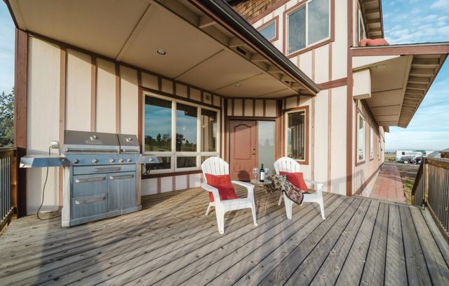 25451 Alfalfa Market Road NE, Bend, OR 97701