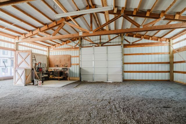 25451 Alfalfa Market Road NE, Bend, OR 97701