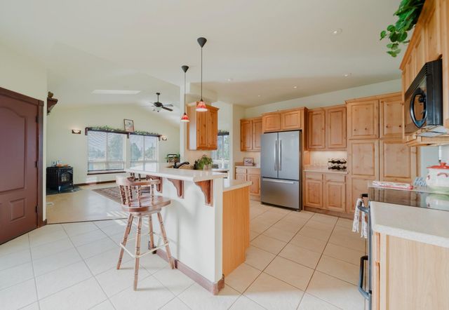 25451 Alfalfa Market Road NE, Bend, OR 97701