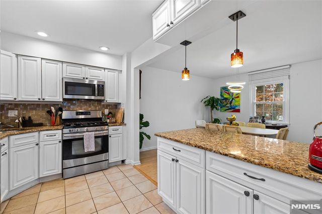 480 Livingston Avenue, Livingston, NJ 07039