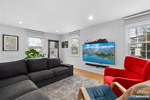 480 Livingston Avenue, Livingston, NJ 07039