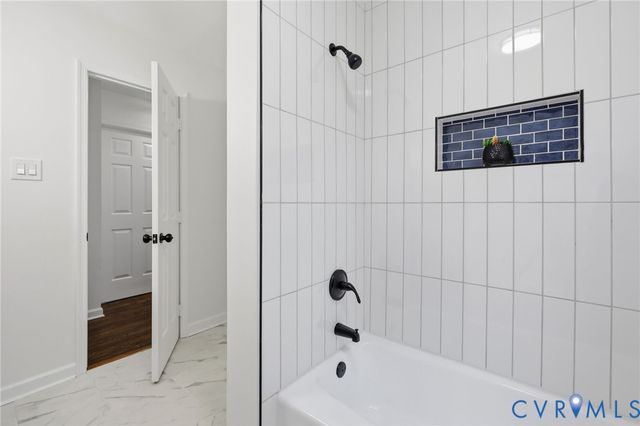 214 Lyons Ave, Colonial Heights, VA 23834