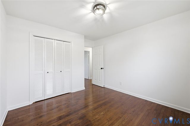 214 Lyons Ave, Colonial Heights, VA 23834