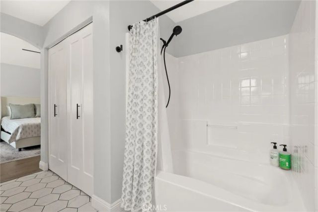 15122 Roxford Street 4, Sylmar, CA 91342