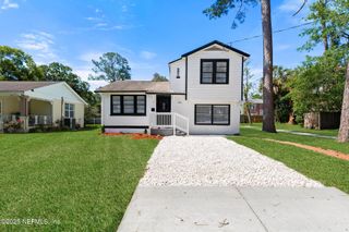 1356 LECHLADE Street, Jacksonville, FL 32205