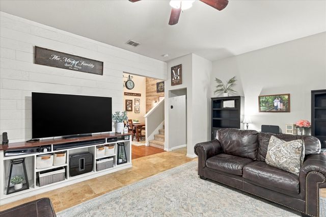 200 Ellicott Drive, Roanoke, TX 76262