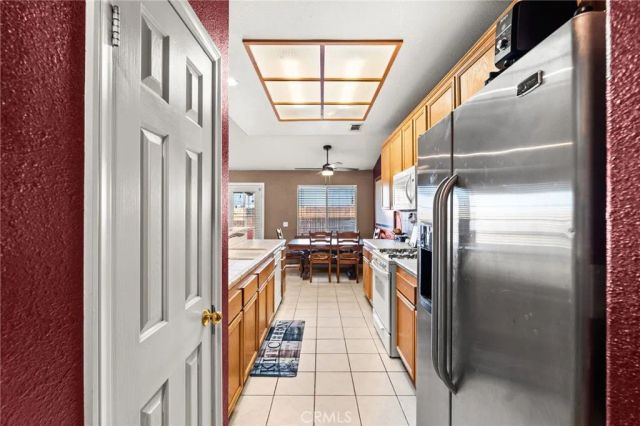 12403 San Dimas, Victorville, CA 92392