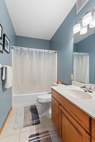 1413 27th Street NW, Austin, MN 55912