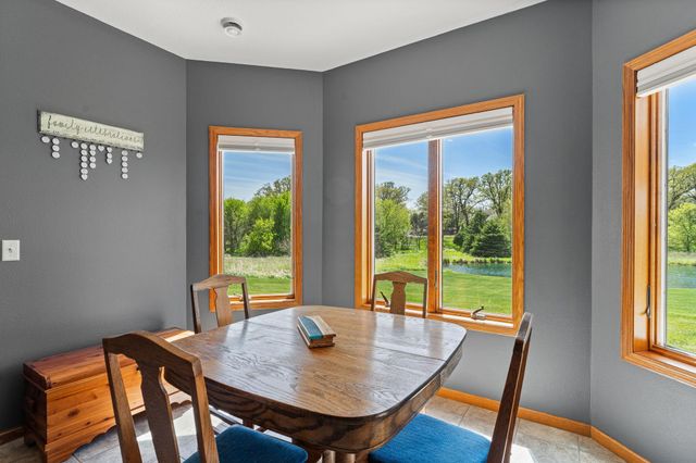 1413 27th Street NW, Austin, MN 55912