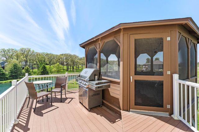 1413 27th Street NW, Austin, MN 55912
