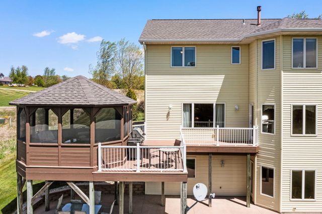 1413 27th Street NW, Austin, MN 55912