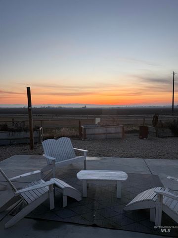 4437 W Kuna Rd, Kuna, ID 83634